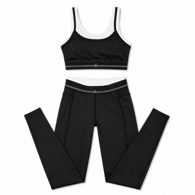 Ensemble Noir Intarsia